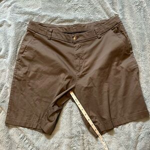 Lululemon Commission Shorts Slim 9”